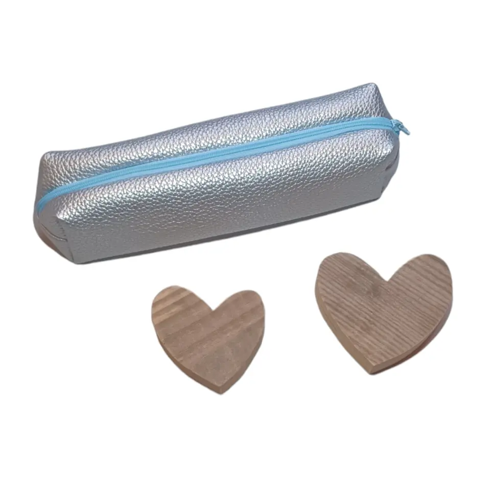 Stiftemäppli aus Kunstleder (silber-hellblau)