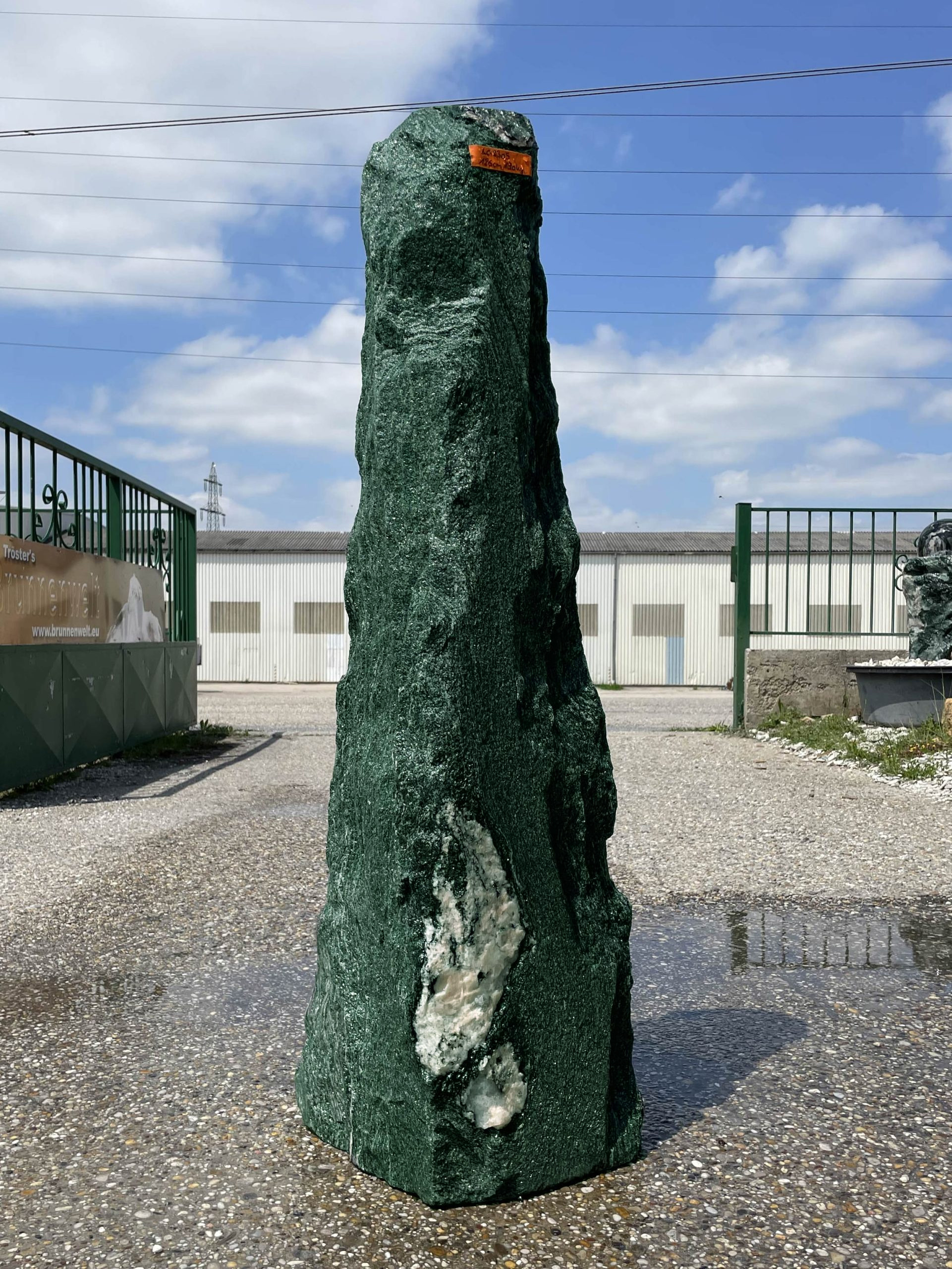 Quellstein Lofotengrün LG2305, 126cm – Bild 4